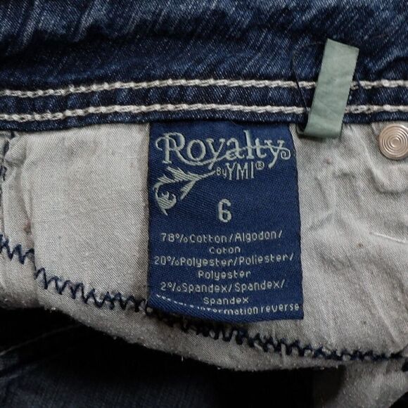 Royalty Bermuda Shorts Womens 6 Mid Rise Cuffed Blue Denim Stretch W29 - Picture 5 of 7